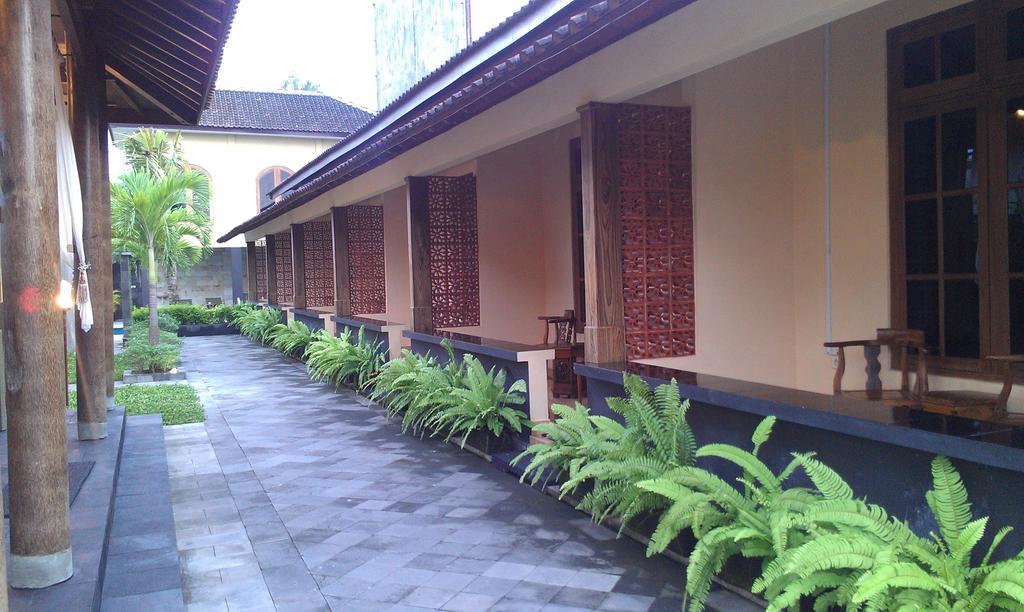 Hotel Ndalem Bantul à Yogyakarta Extérieur photo